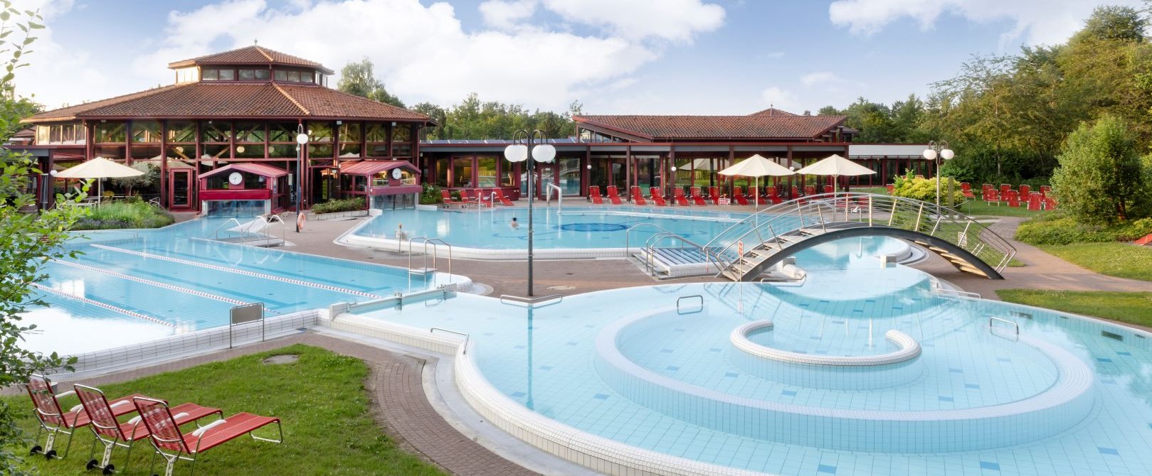 Außenansicht auf die Sonnenhof-Therme Bad Saulgau